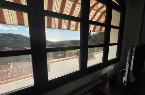 Vasia House | Villa Luisella, cozy vacation home with sea view