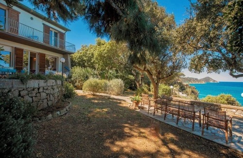 Portoferraio Villa | Villa Maestrale Suite - Directly on the Sea