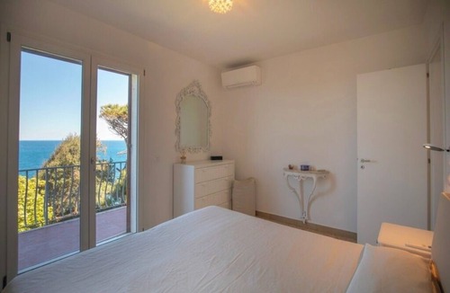 Portoferraio Villa | Villa Maestrale Suite - Directly on the Sea