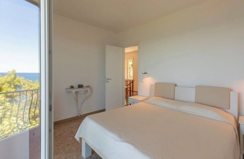 Portoferraio Villa | Villa Maestrale Suite - Directly on the Sea