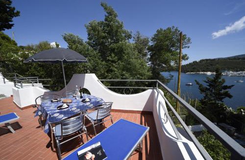 Porto Azzurro Apartment | Villa Marinella