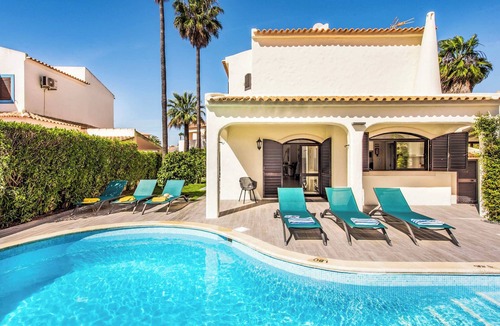 Gale Villa | Villa Marquesa - Four Bedroom Villa, Sleeps 8