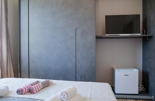 Nettuno Bed & Breakfast | VILLA MERAVIGLIOSA Apartments - Nettuno - Nature & Sea Retreat