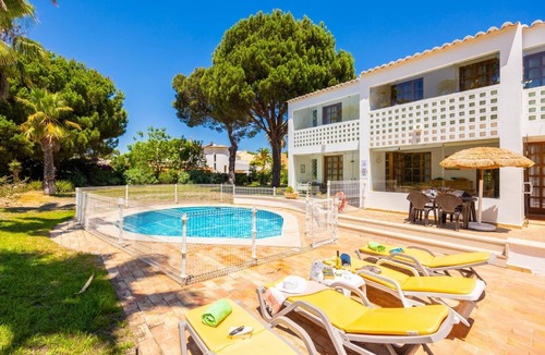 Quarteira Villa | Villa Mexico - Four Bedroom Villa, Sleeps 8