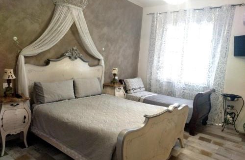 San Pietro Capofiume Bed & Breakfast | VILLA MOLINELLA