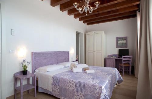 Mirano Bed & Breakfast | Villa Myosotis
