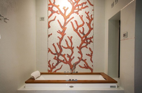 Reggiolo Hotel | Villa Nabila