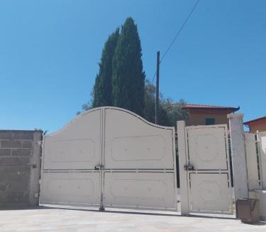 Luni Apartment | Villa Ornella