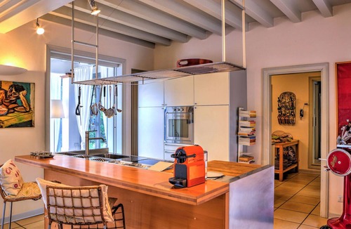 Campiglia Marittima Villa | VILLA POETA - Six Bedroom Villa, Sleeps 12