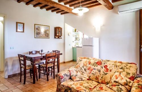 Le Rocchette Apartment | Villa Rosanna
