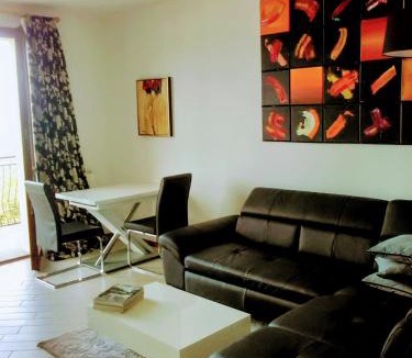Stresa Apartment | Villa Relax