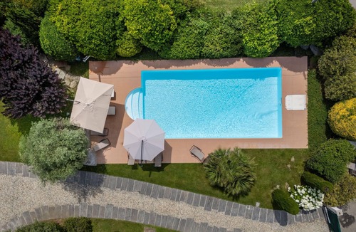 Brebbia Villa | Villa Rosa - Harmonious and Welcoming