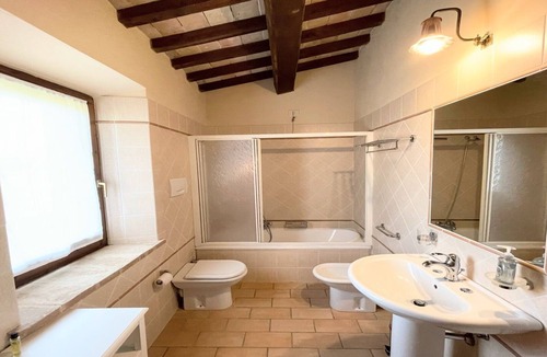 Limiti Villa | Villa Spelloissima - sleeps 11 - large exclusive pool + grounds