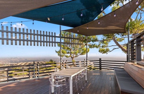 Hollywood Hills West Villa | Villa Sunset Hilltop