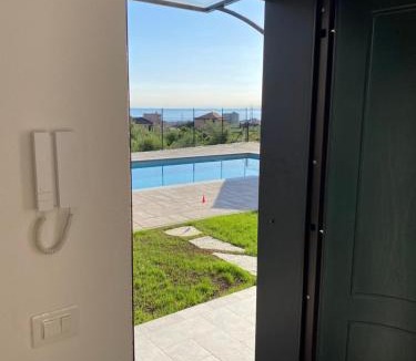 Rezza Apartment | Villa swimming pool Ca'Du'Ma' Portofino view est