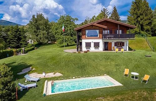 Agra House | Villa Tirolese