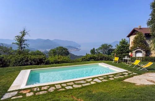Agra House | Villa Tirolese