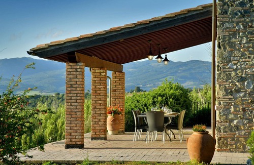Guardistallo Villa | VILLA TRE COLONNE Podere Casale - VILLA TRE COLONNE