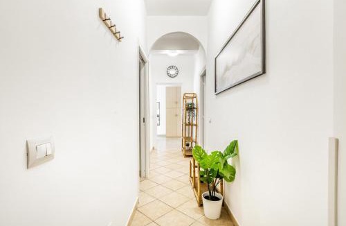 Latina Lido Villa | 'Villa Vènere Deluxe' 50mt Sea-Jacuzzi-Free Parking-Garden