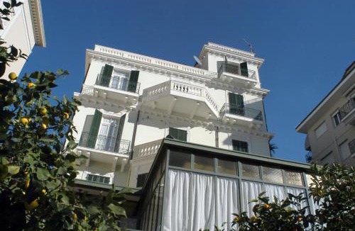 Bordighera Apartment | Villa Virginia