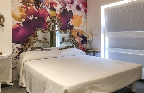 Beverino Villa | Villa Vitrum - Two Bedroom Villa, Sleeps 6