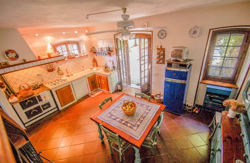 Lugnano in Teverina House | Villa with private pool 80 kms northern of Rome and 30 from Orvieto. 5 bedrooms