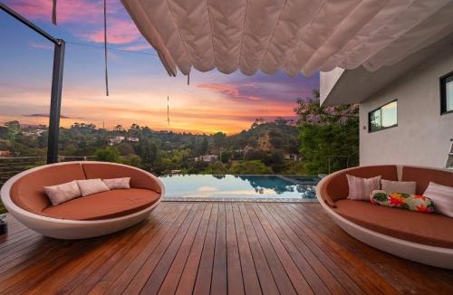 Hollywood Hills West House | Villa with Pool Hot Tub & Jetliner Views