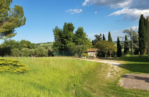 Ostra Vetere Villa | Villa with private swimming pool in the heart of the countryside