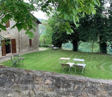 Modigliana Villa | Villa with Spectacular Private SwimminPool&View, wifi