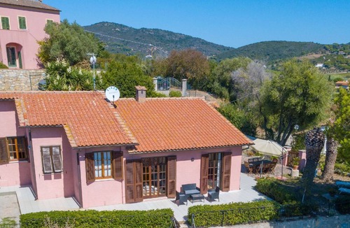 Campo nell'Elba Villa | Villetta Le Palme - with a view in Marina di Campo