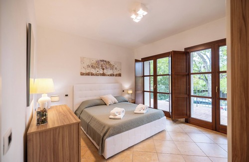 Monteriggioni House | Villino alla Colonna on the Francigena