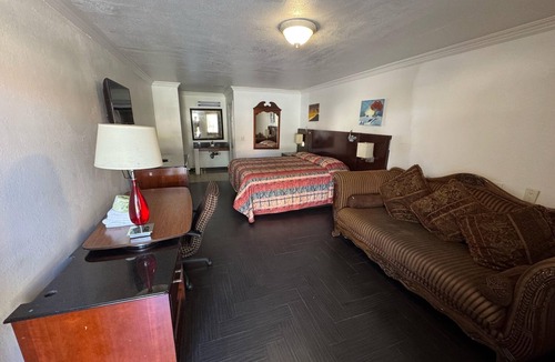 Riverside Hotel | Vista Motel - Riverside