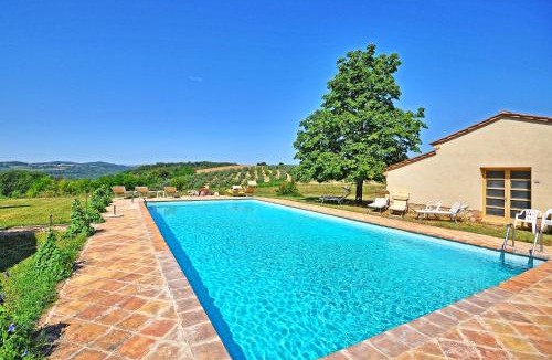 San Gimignano Apartment | Vittoriana near San Gimignano by PosarelliVillas