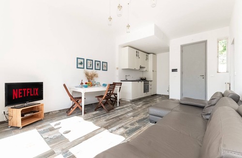 Cavi Apartment | Vrbo Property