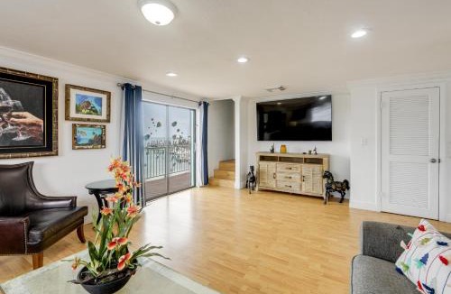 Layton House | Walk to Beach: Florida Keys Gem w/Ocean Views