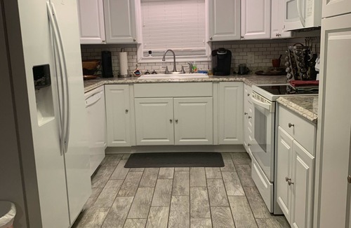 Cutthroat Harbor Estates Cottage | water at your back door