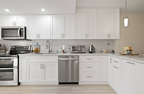 Islamorada House | Waterfront Community Townhome with Marina, Beach and a Pool!