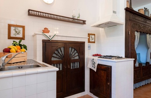 Castiglione della Pescaia Apartment | Wohnung für bis zu 2 Personen und 1 Kind by Interhome