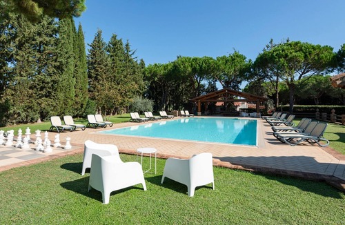 Castiglione della Pescaia Apartment | Wohnung für bis zu 2 Personen und 1 Kind by Interhome