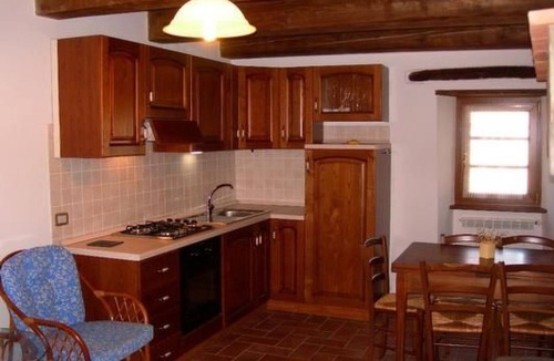 Moggiana Apartment | Wohnung in einem historischen Steinhaus by Interhome
