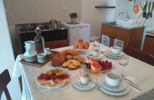 San Rocco Apartment | Wohnung in San Rocco mit Privatparkplatz by Interhome
