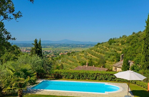 Ferretto Villa | Wonderful private villa with private pool, WIFI, TV, patio, pets allowed, panoramic view and par...