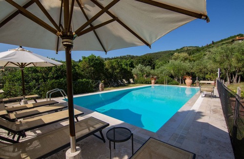 Castiglion Fiorentino Villa | Wonderful private villa with A/C, WIFI, private pool, TV, terrace and pets allowed, close to Are.