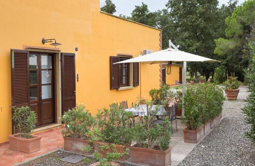 Rosignano Marittimo House | Wonderful apartment with pool on the etruscan coast, only 3km far from the beach