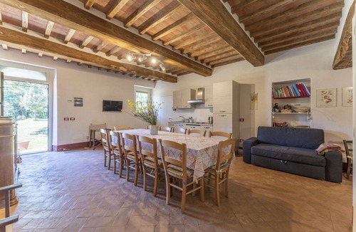 Massa Marittima Villa | Wonderful private villa for 14 people with A/C, WIFI, TV and pets allowed