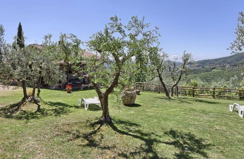 Bucine Villa | Wonderful private villa for 6 people with private pool, TV, patio, pets allowed and parking
