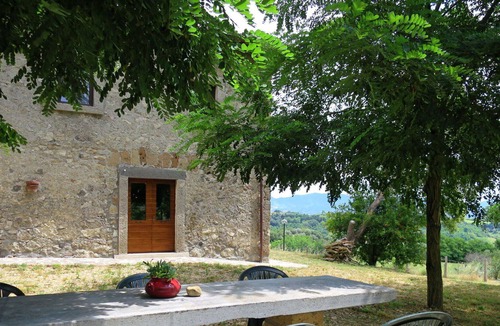 Bagnoregio Villa | Wonderful private villa for 12 people with WIFI, pool, TV, patio, pets allowed and parking