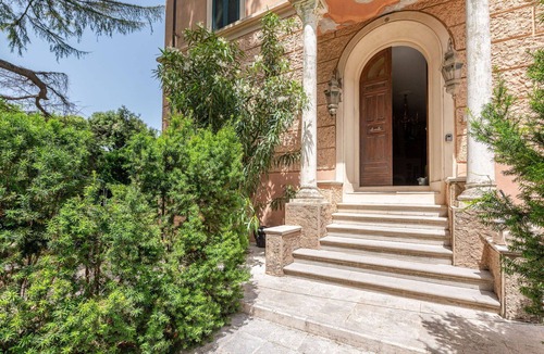 Massa Marittima Villa | Wonderful villa for 4 guests with A/C, WIFI, TV, patio and pets allowed