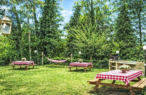 Montelovesco Villa | Wonderful villa for 5 guests with WIFI, pool, TV and pets allowed