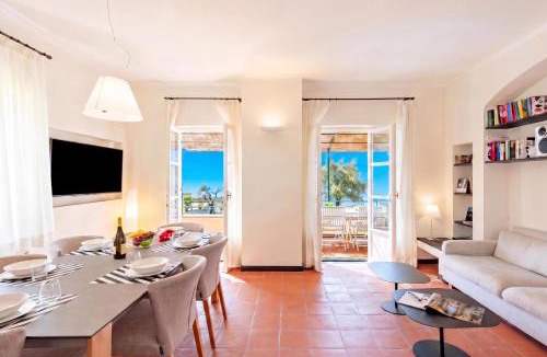 Recco Apartment | Wonderful Villa In Mulinetti